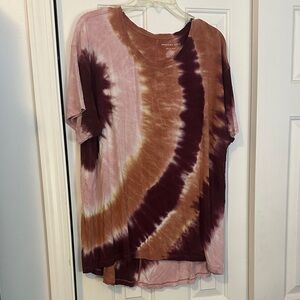 American Eagle Outfitters Tie-Dye Short Sleeve Tee - Pink, Burnt Orange & Maroon